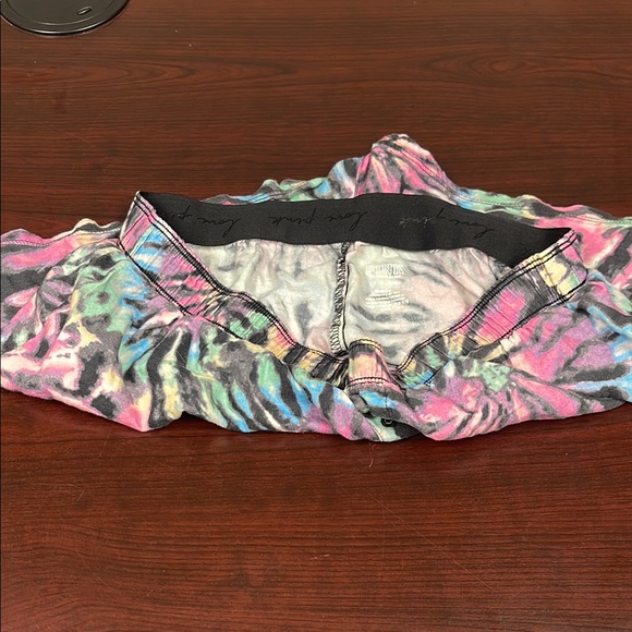 Victoria's Secret Pink Unisex Boxer Briefs - Picture 4 of 6